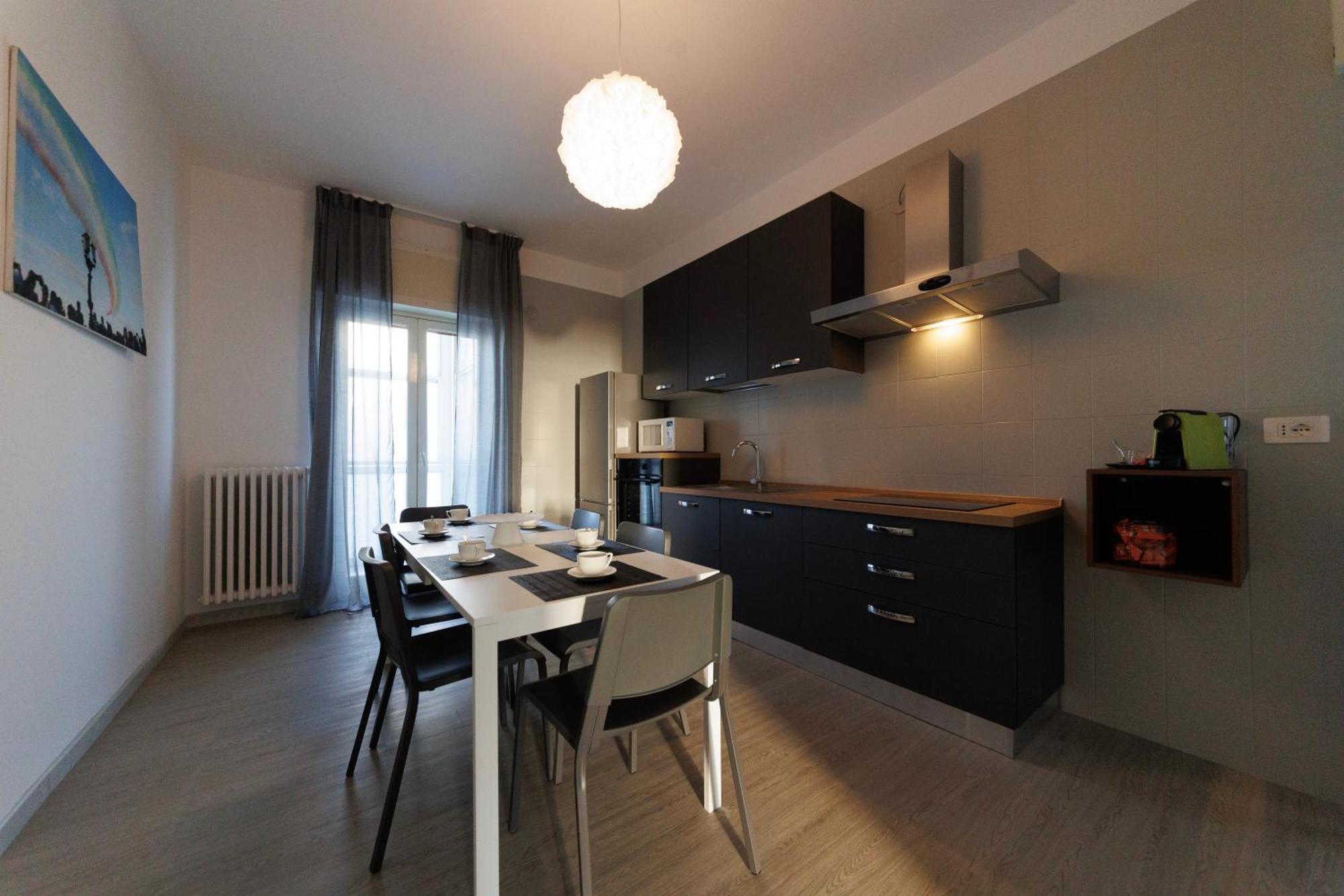 Appartamento Atticoderossi A 500Mt Da Stazione&Centrostorico Bari Esterno foto